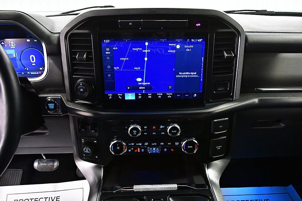 Used 2025 Ford F150 Platinum image 30