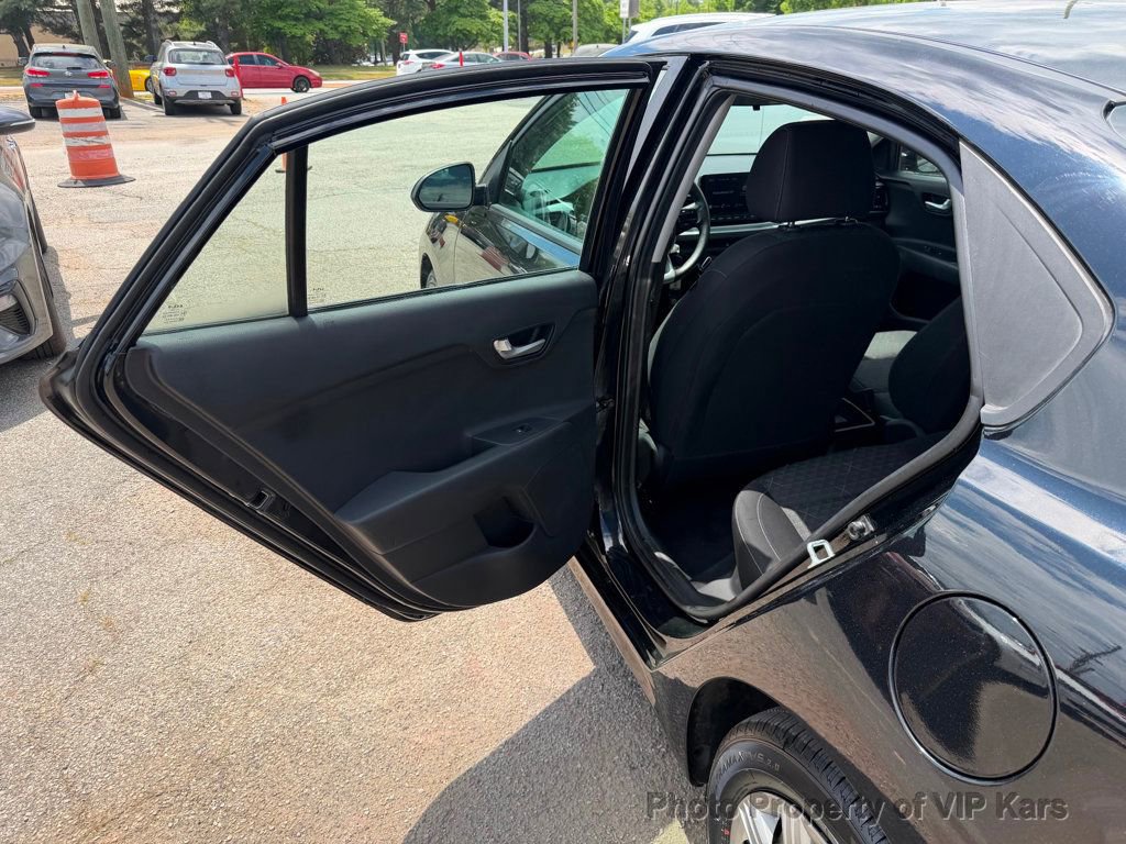 Used 2022 Kia Rio LX FWD image 10