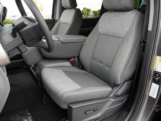 New 2026 Ford F250 XLT w/ XLT Premium Package image 13