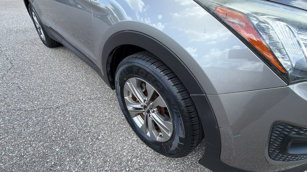 Used 2015 Hyundai Santa Fe Sport AWD/4WD image 10