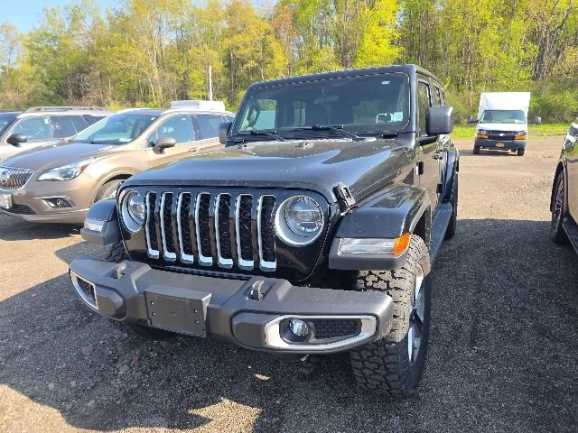 Used 2018 Jeep Wrangler Unlimited Sahara w/ LED Lighting Group AWD/4WD image 10