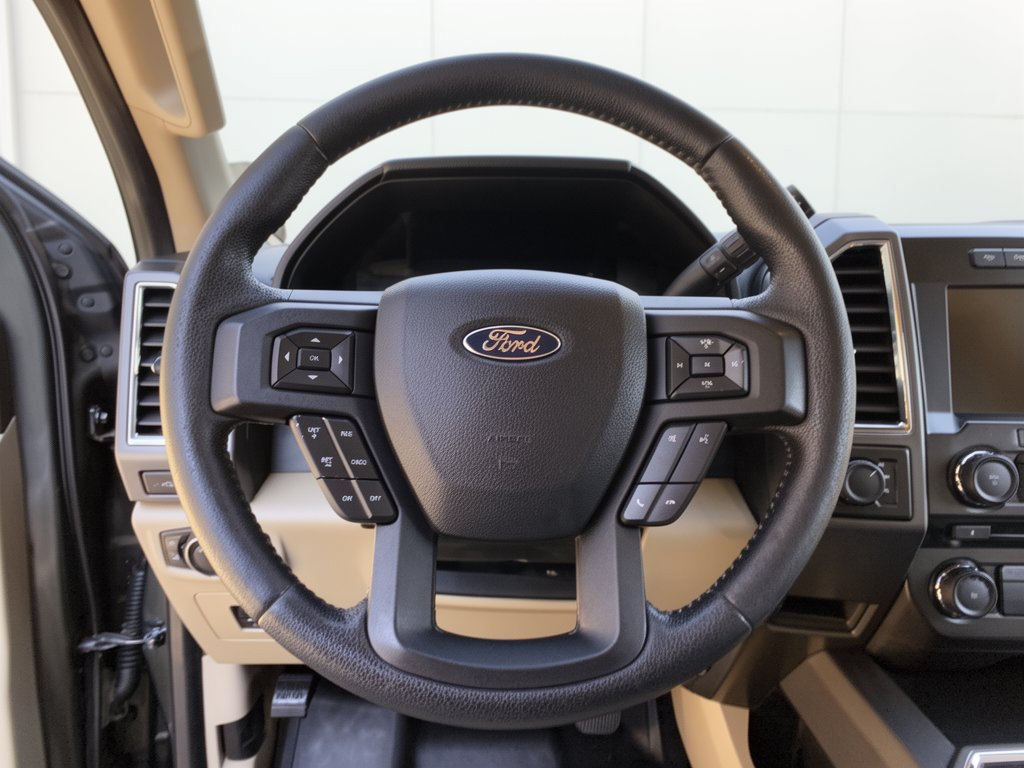 Used 2015 Ford F150 XLT w/ Equipment Group 301A Mid AWD/4WD image 10