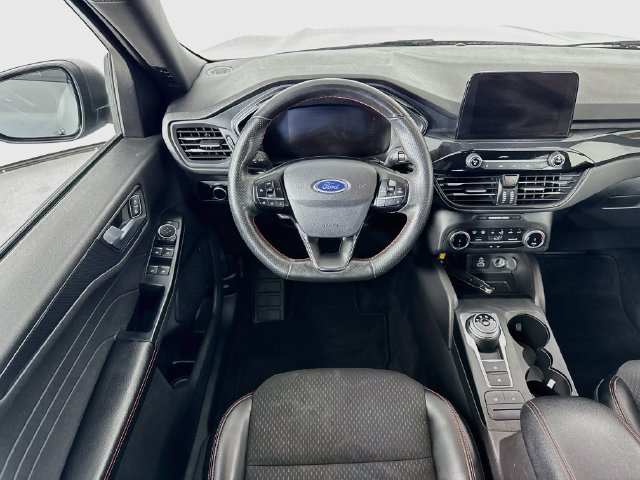 Used 2025 Ford Escape ST-Line FWD image 21