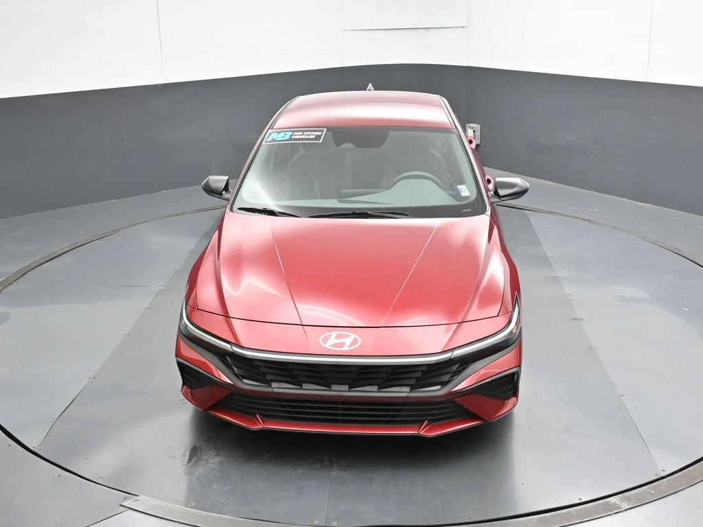 Used 2025 Hyundai Elantra Sport FWD image 54