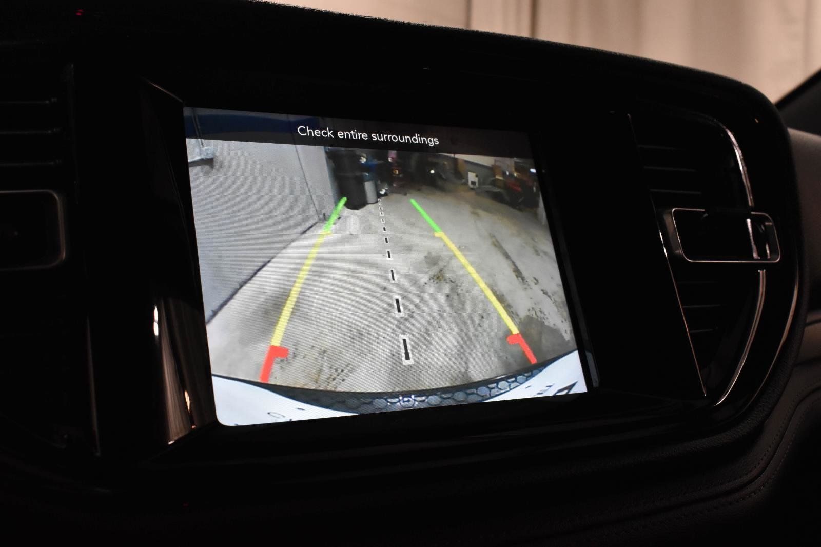 Used 2024 Dodge Durango SXT image 15