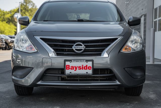 Used 2019 Nissan Versa SV FWD image 3