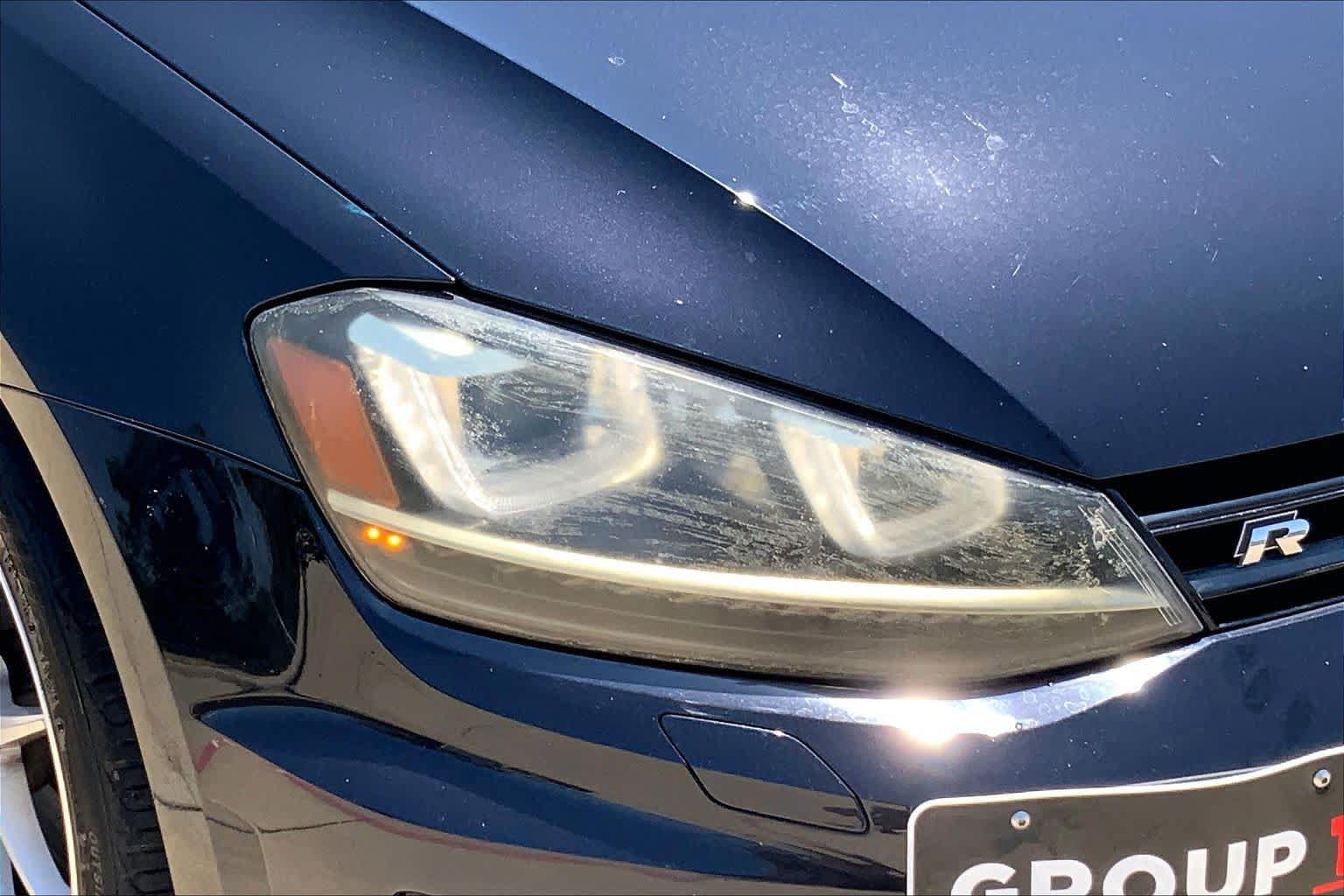 Used 2017 Volkswagen Golf R 4-Door AWD/4WD image 26