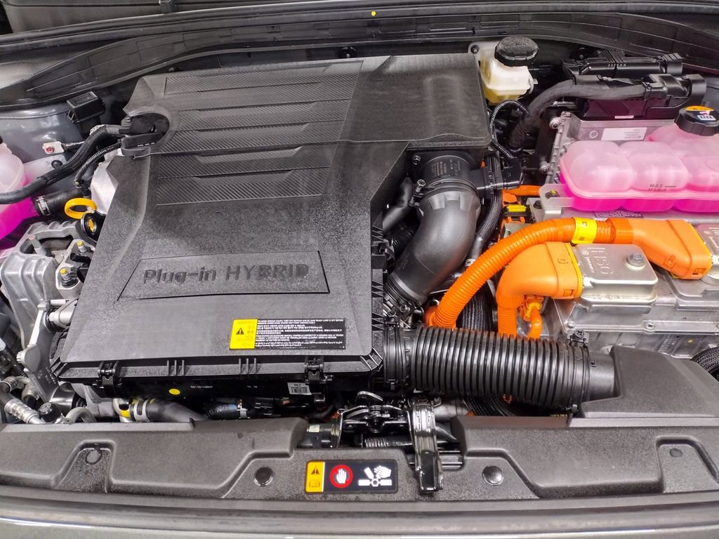 Certified 2022 Hyundai Ioniq SE FWD image 10