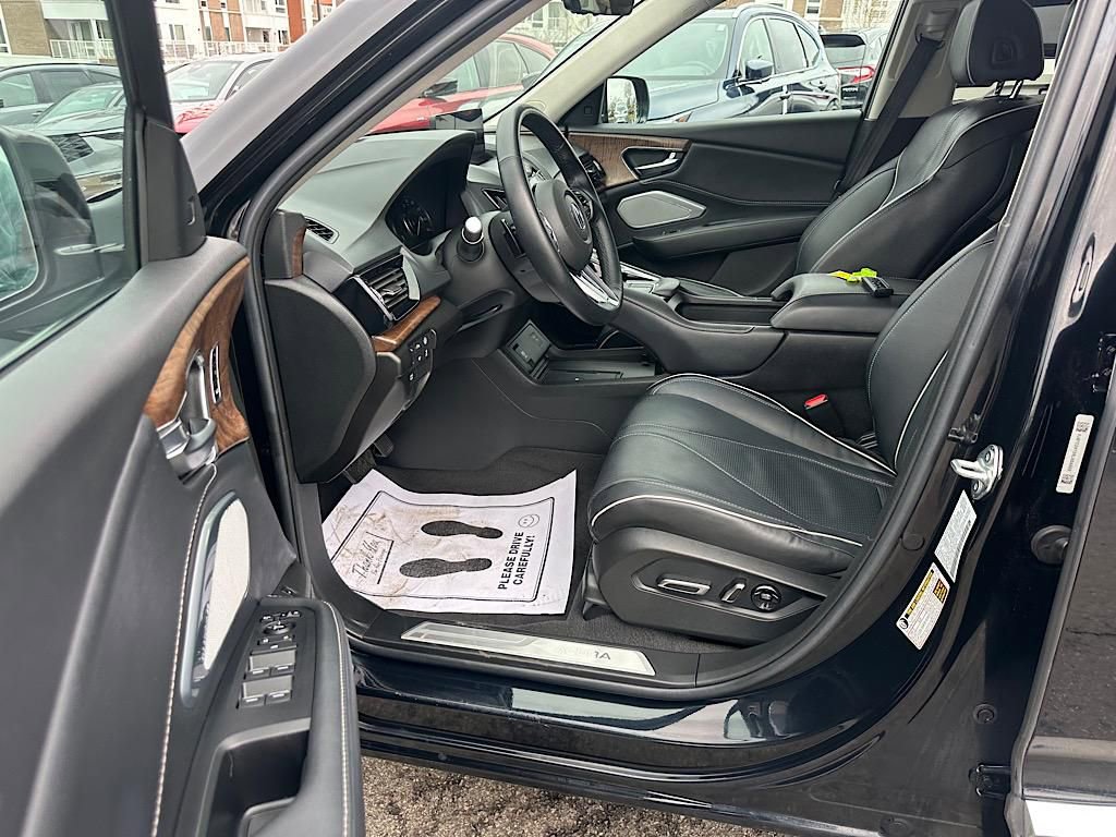 Certified 2024 Acura RDX SH-AWD w/ Advance Package image 16