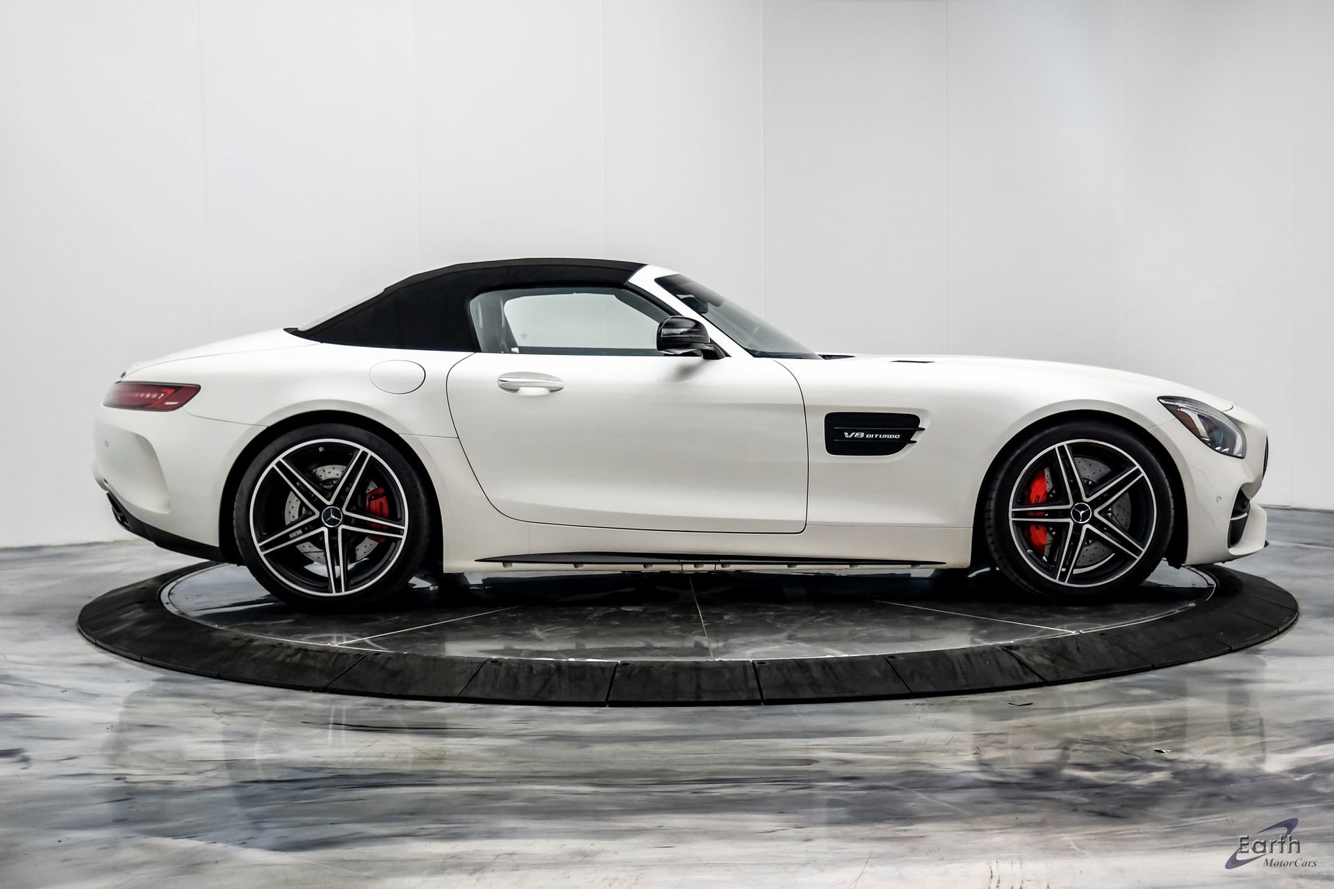 Used 2018 Mercedes-Benz AMG GT C image 27