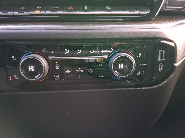 Used 2022 Chevrolet Silverado 1500 LT Trail Boss w/ Protection Package image 30