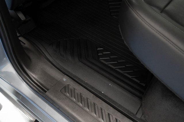 Used 2021 Chevrolet Silverado 1500 LTZ image 24