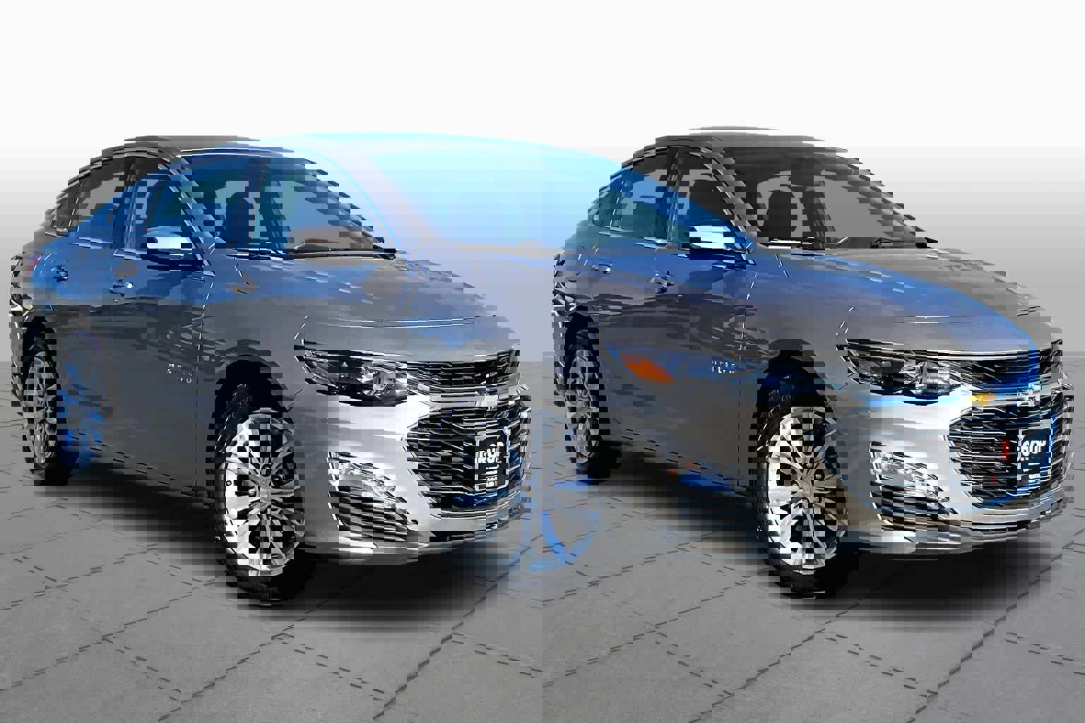 Used 2024 Chevrolet Malibu LT image 3