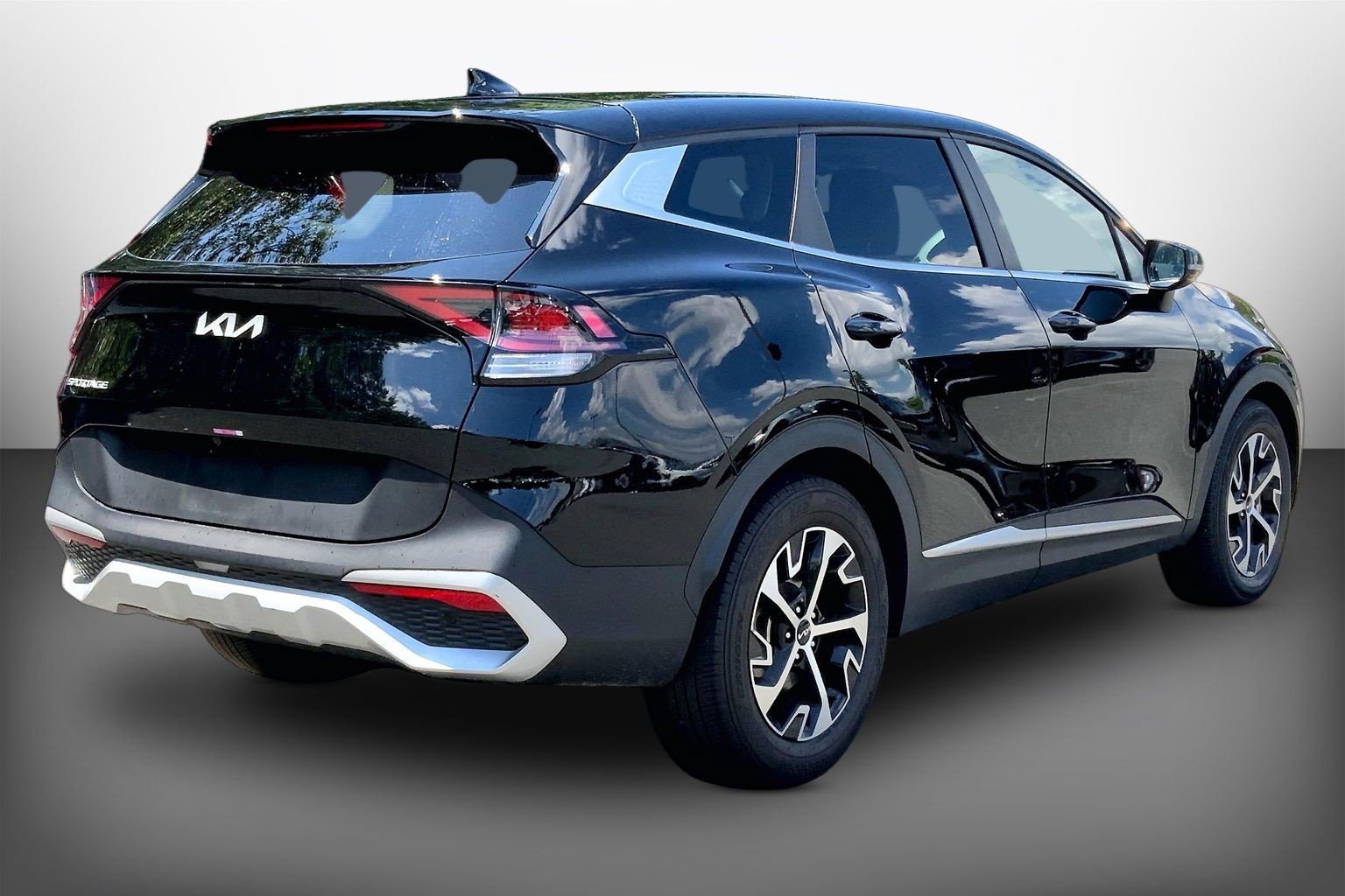 Used 2025 Kia Sportage EX FWD image 14