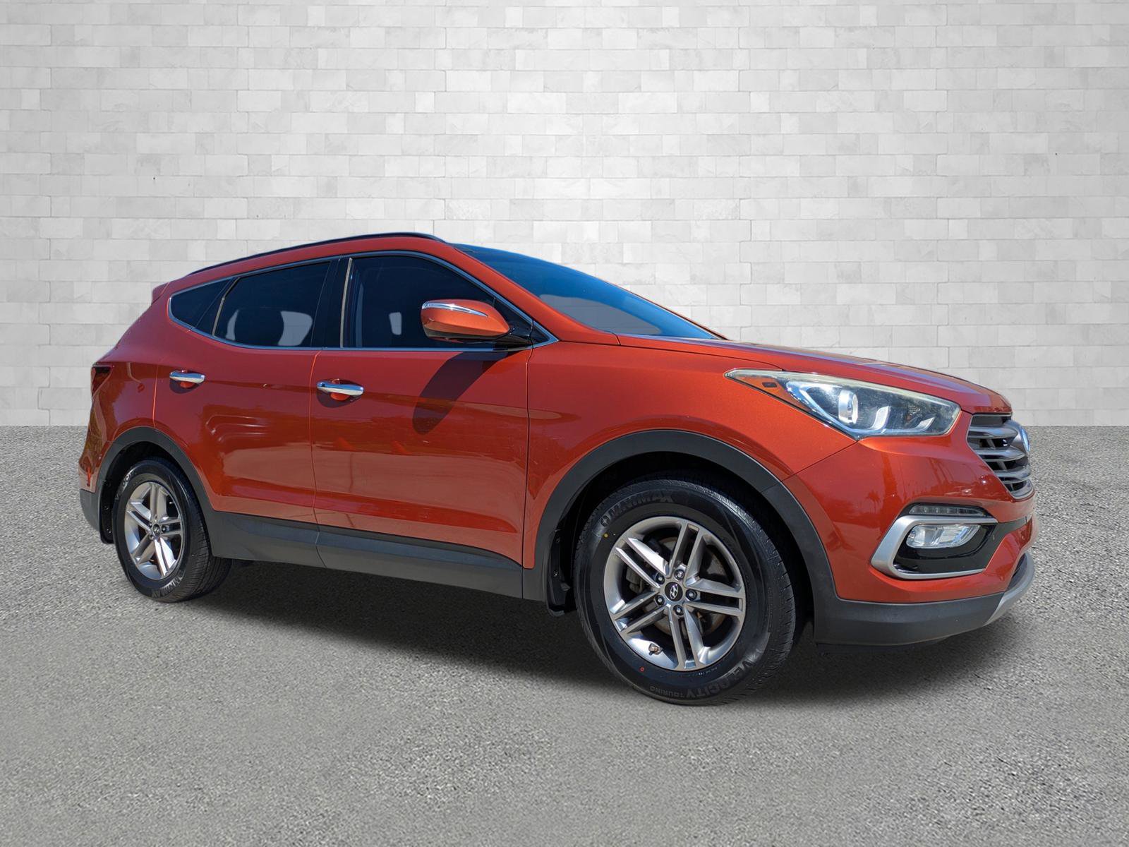 Used 2017 Hyundai Santa Fe Sport w/ 2.4L Tech Package 04 FWD image 1