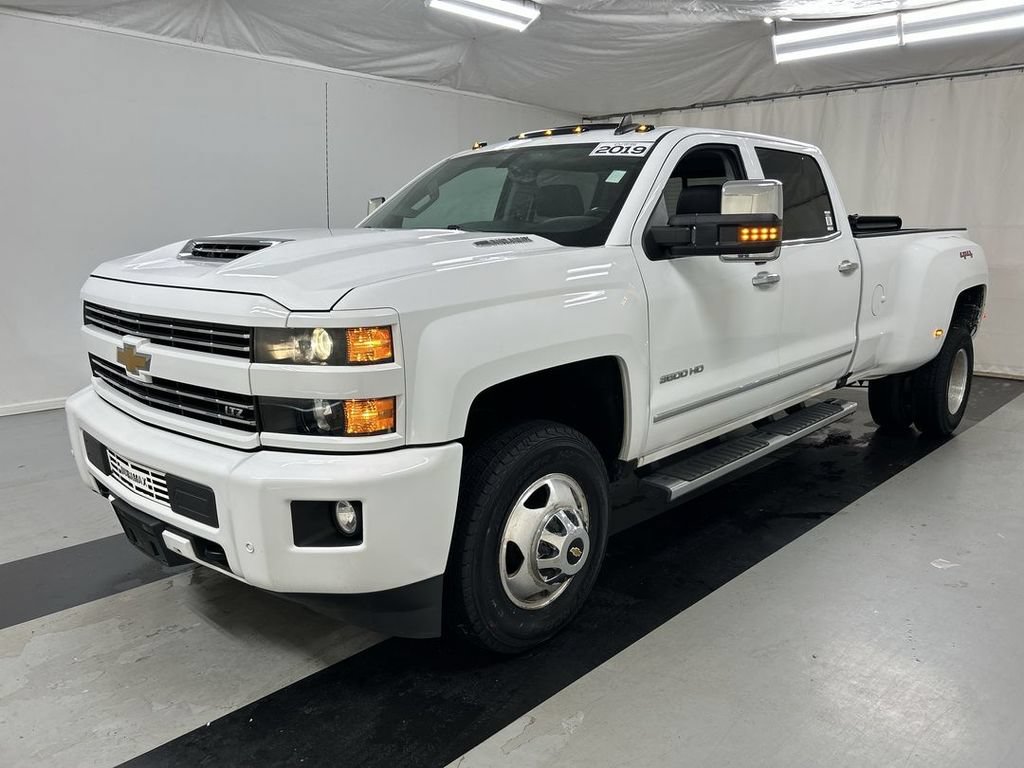 Used 2019 Chevrolet Silverado 3500 LTZ w/ Duramax Plus Package AWD/4WD image 5