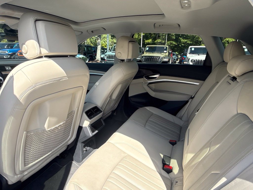 Used 2019 Audi e-tron Premium Plus AWD/4WD image 12