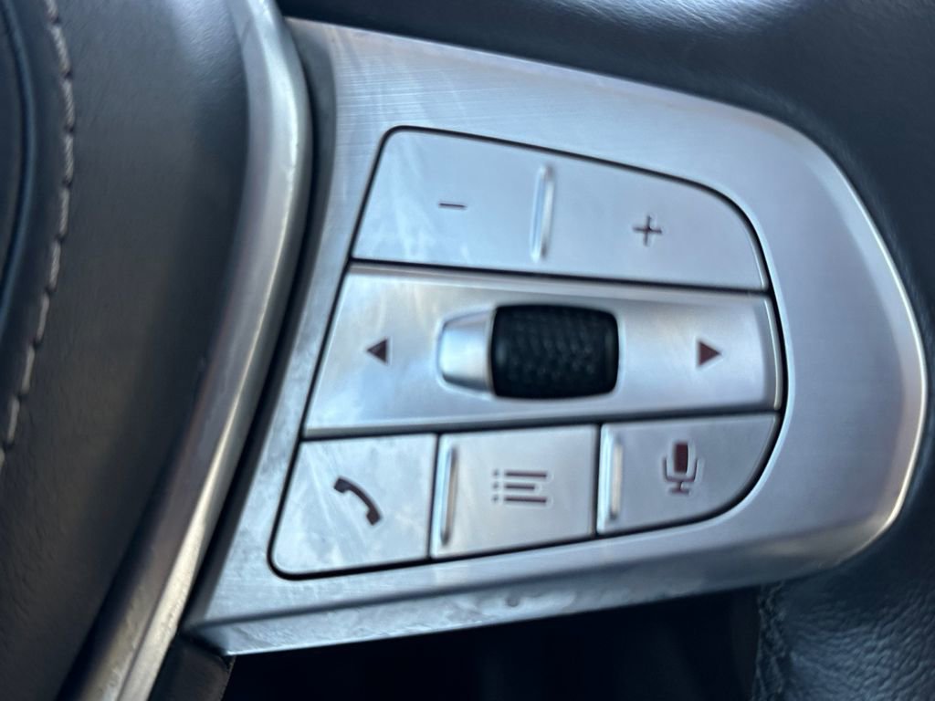 Used 2024 BMW X7 xDrive40i w/ Premium Package image 20