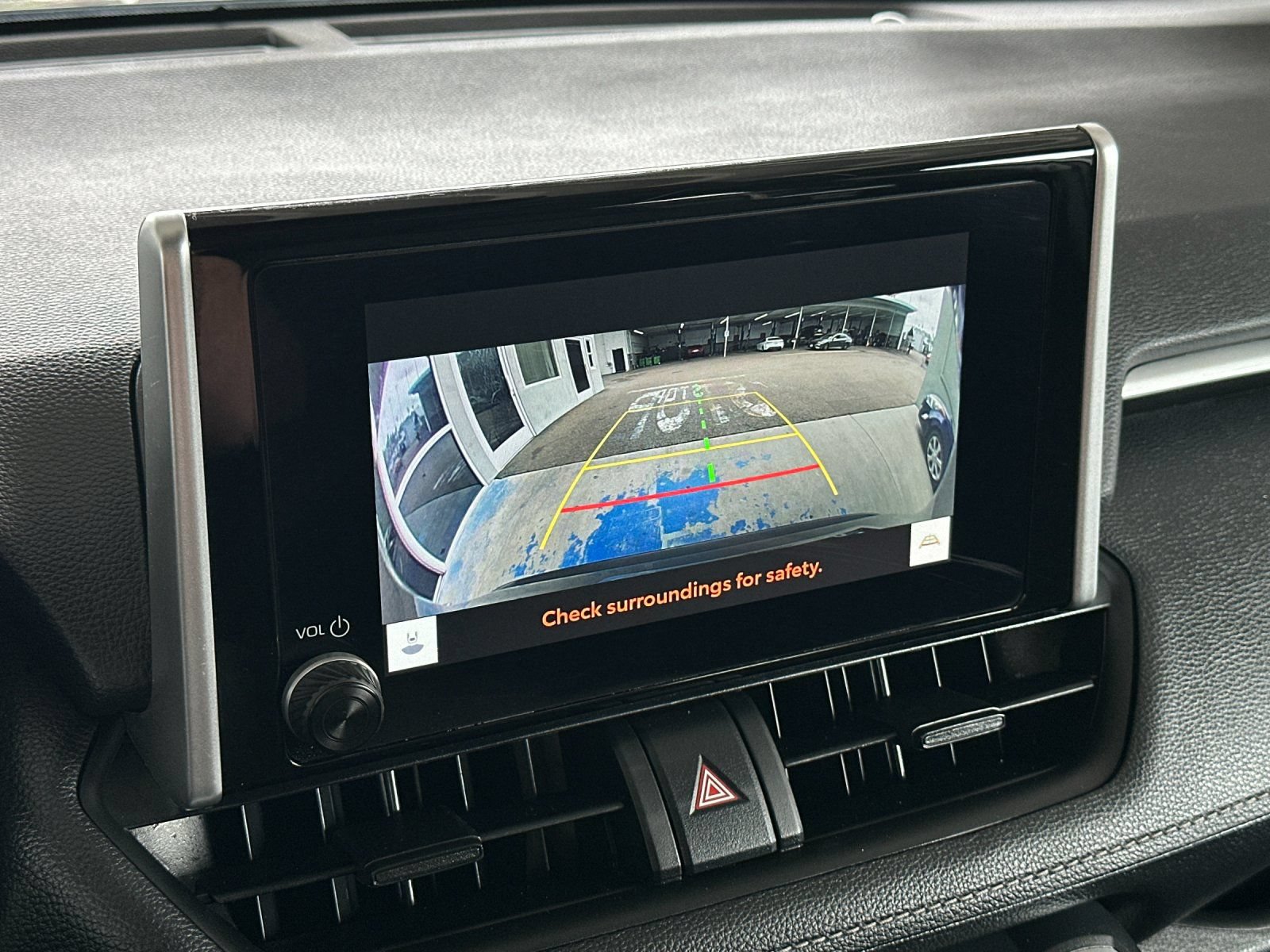 Used 2025 Toyota RAV4 XLE FWD image 17