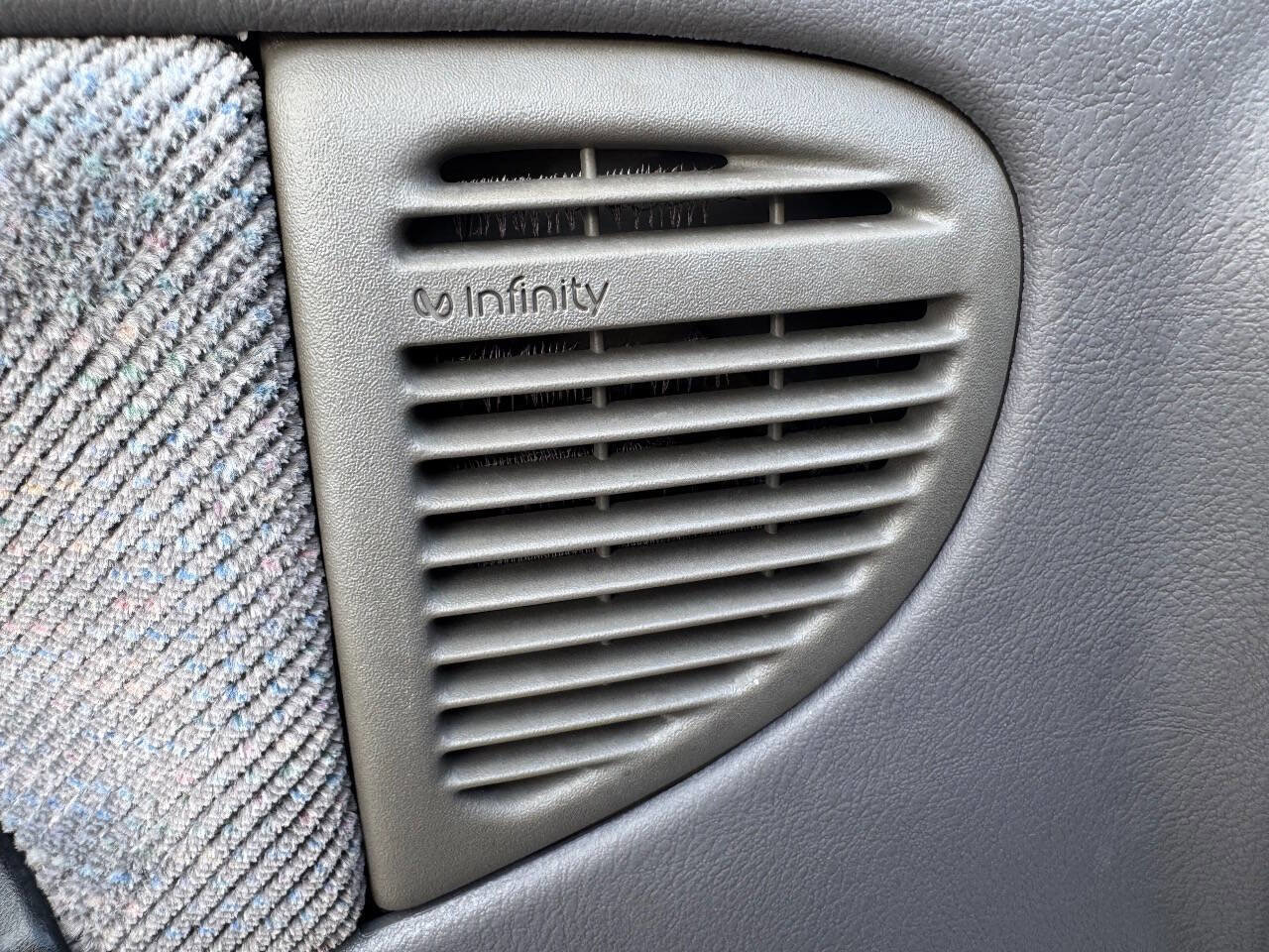 Used 1996 Dodge Ram 3500 Truck 4x4 Club Cab image 25