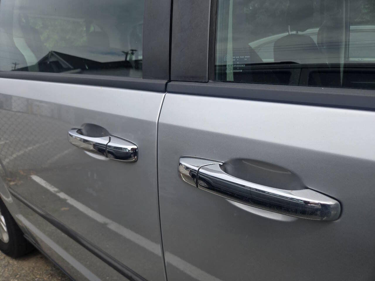 Used 2012 Dodge Grand Caravan American Value Package FWD image 16