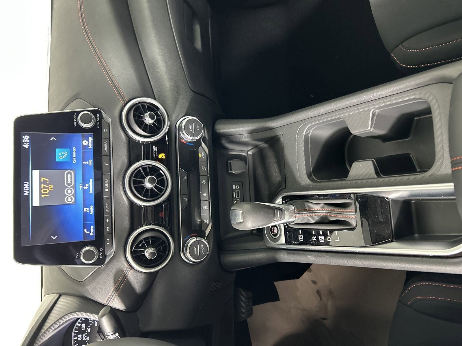 New 2025 Nissan Sentra SR FWD image 22