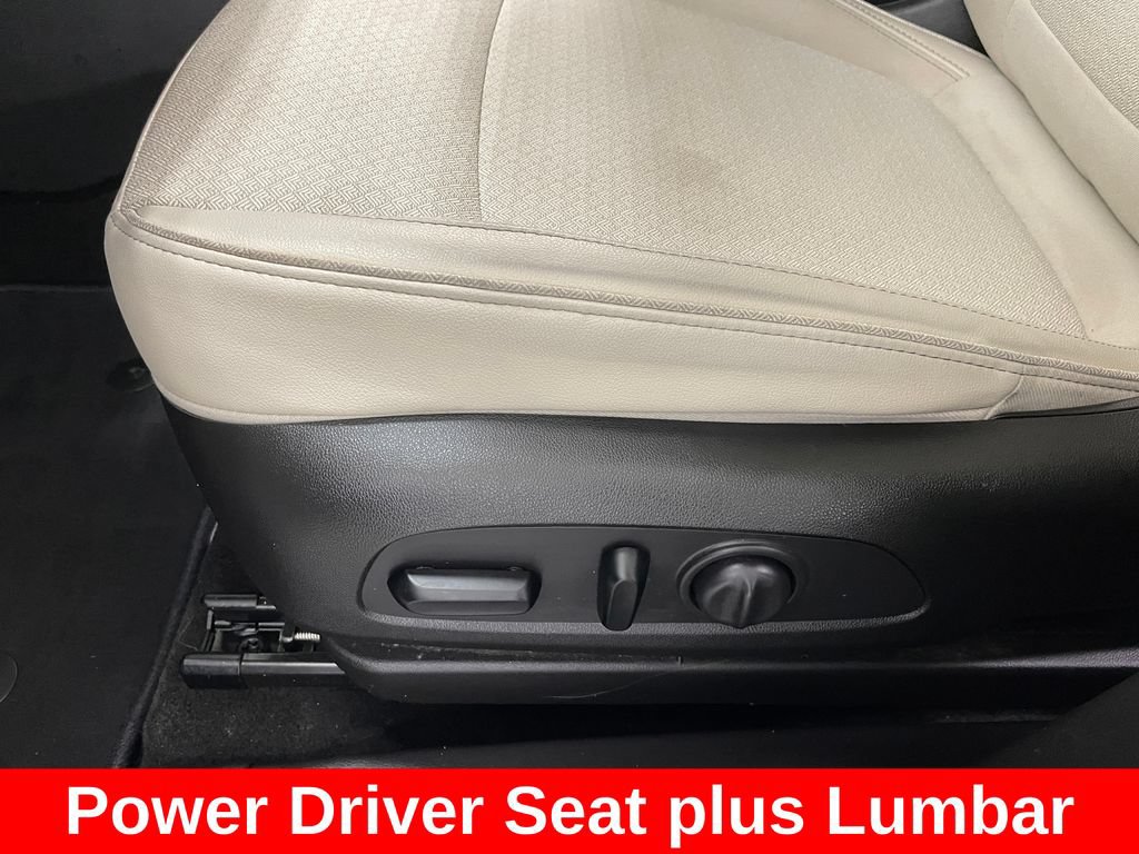 Certified 2020 Buick Encore GX Preferred w/ Sport Touring Package AWD/4WD image 9