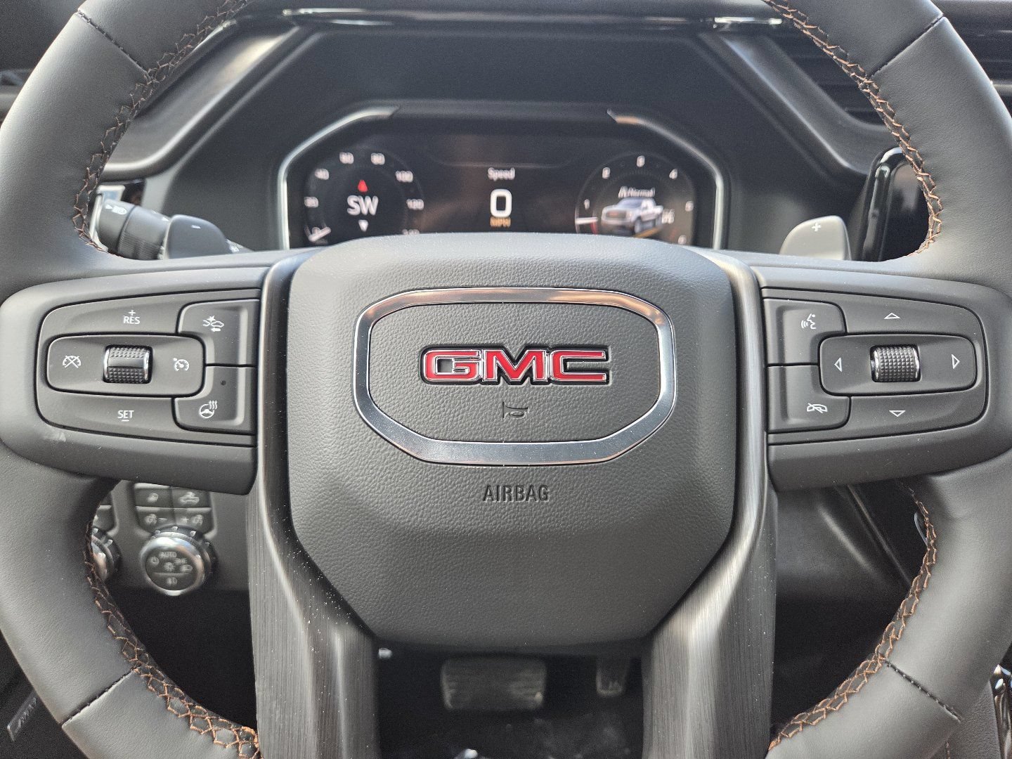 New 2026 GMC Sierra 1500 AT4 w/ AT4 Premium Package AWD/4WD image 32