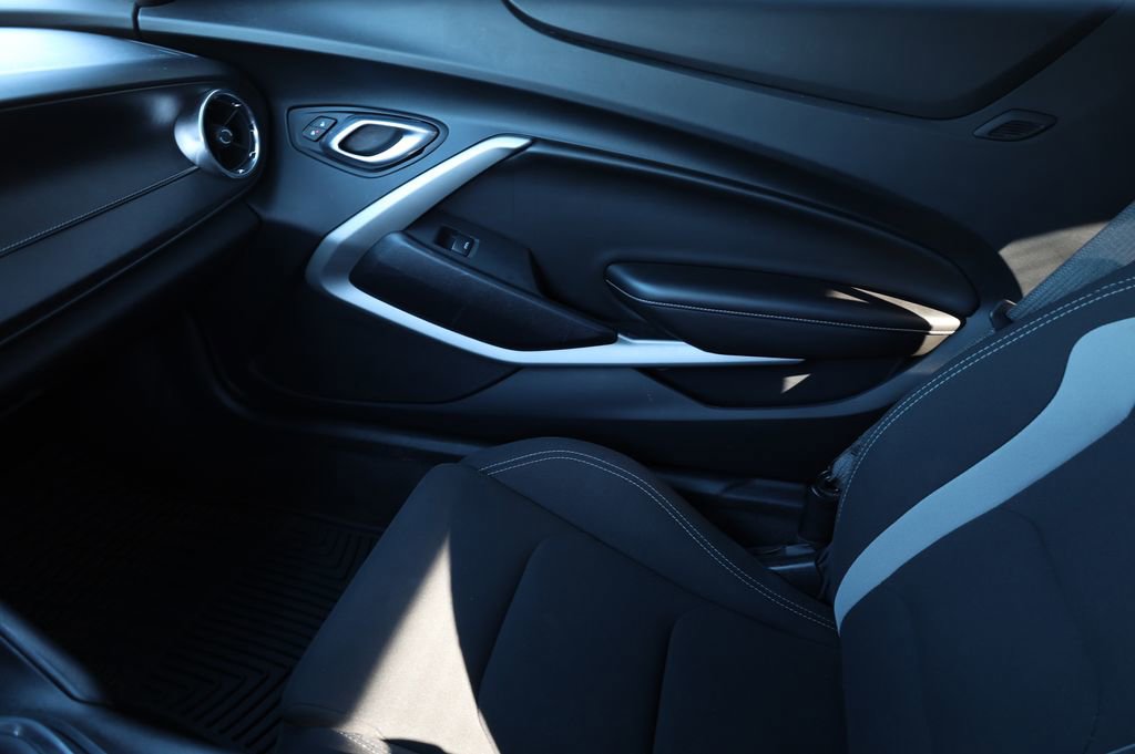 Used 2018 Chevrolet Camaro LS image 9