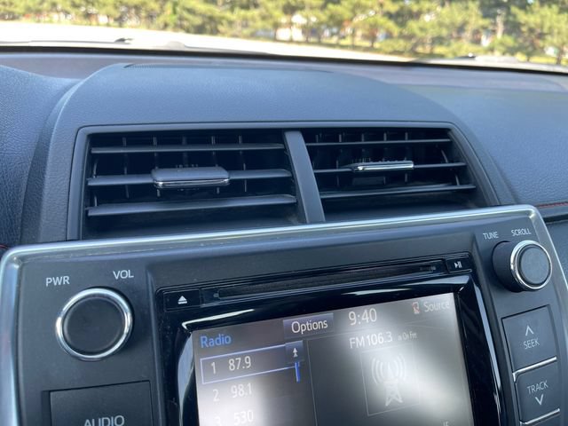 Used 2016 Toyota Camry XSE w/ Moonroof Package FWD image 16