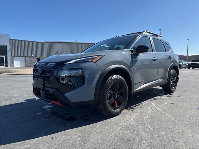 Used 2025 Nissan Rogue Rock Creek w/ Rock Creek Premium Package image 3