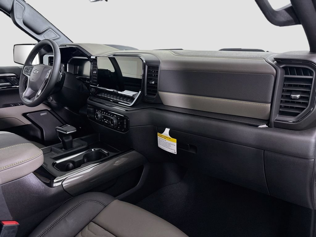 New 2026 Chevrolet Silverado 1500 ZR2 w/ Dark Appearance Package AWD/4WD image 30