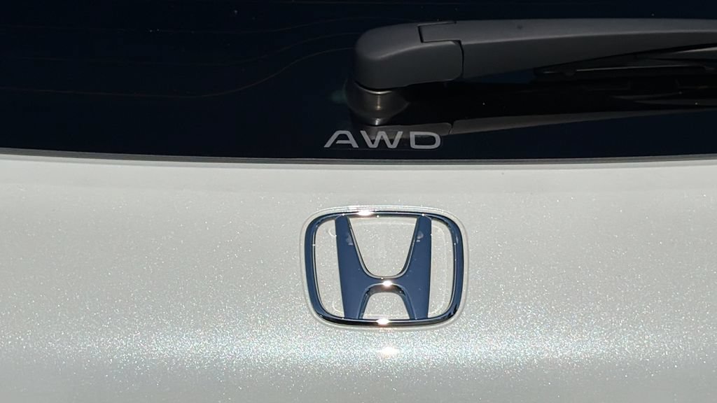 Used 2024 Honda HR-V Sport image 12