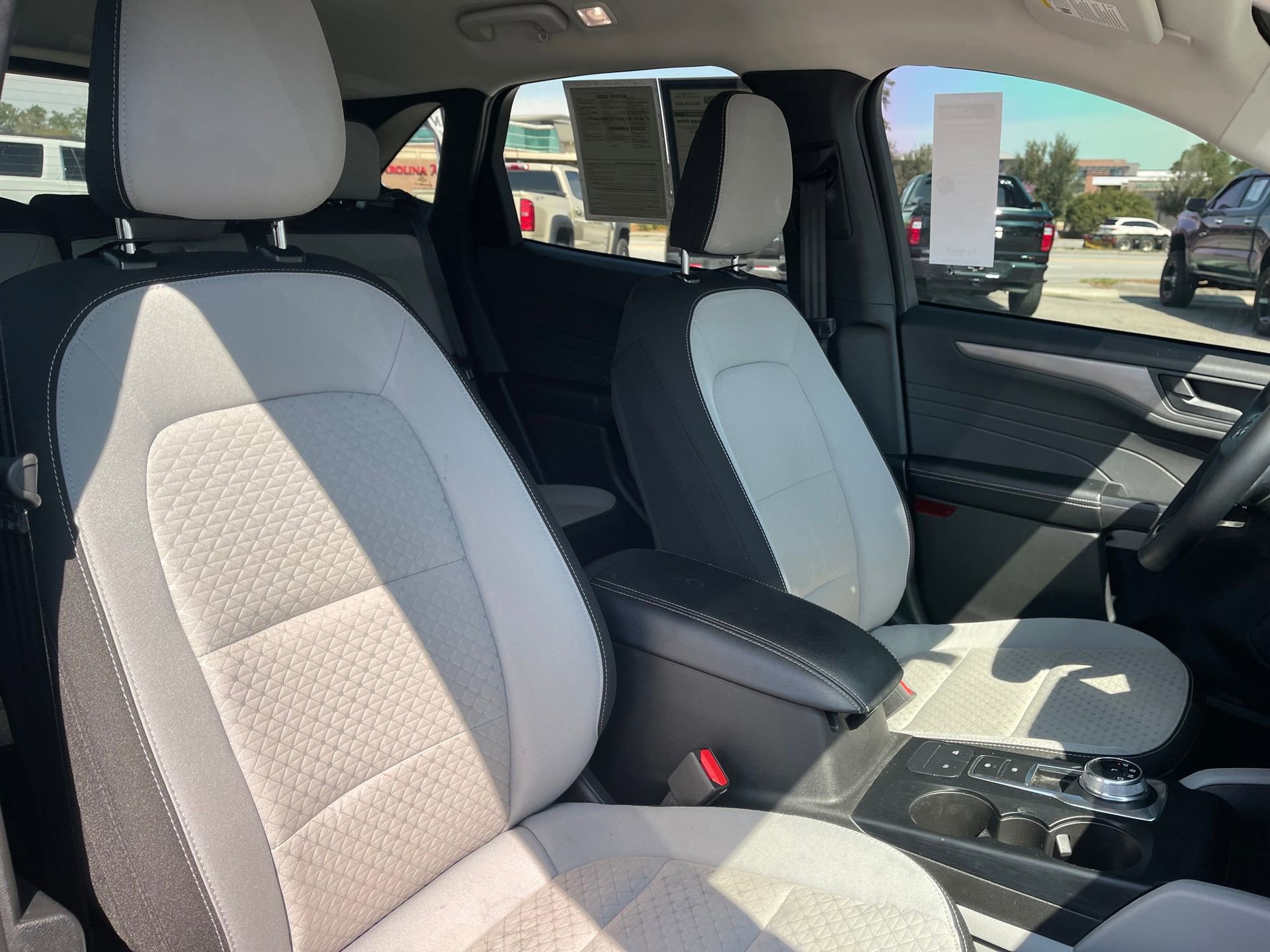 Used 2024 Ford Escape Active image 28