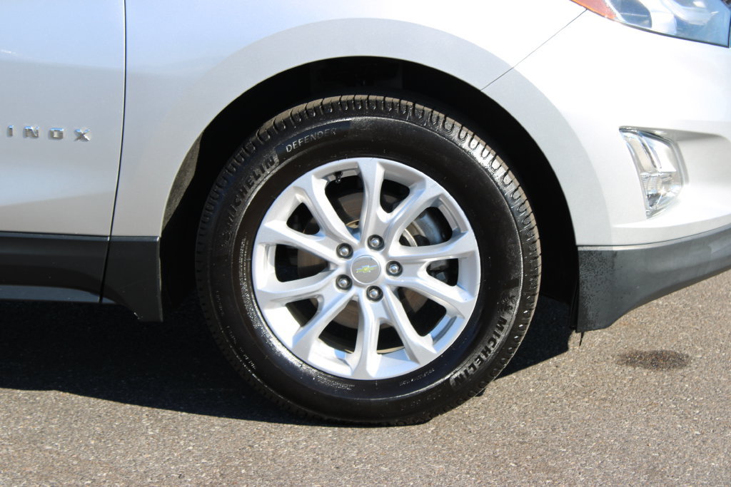 Used 2018 Chevrolet Equinox LT FWD image 12