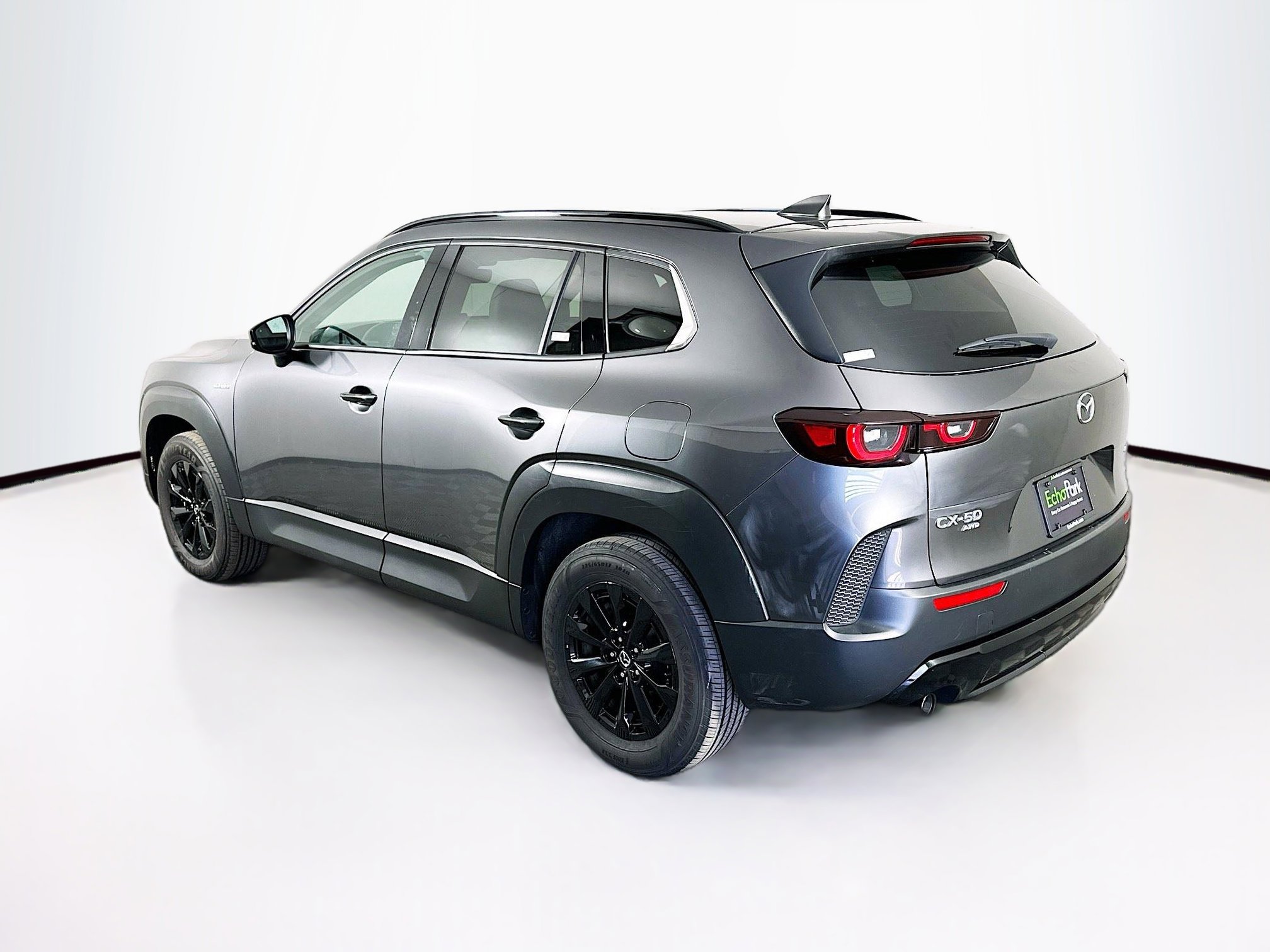 Used 2025 MAZDA CX-50 AWD 2.5 Hybrid w/ Premium Pkg image 5