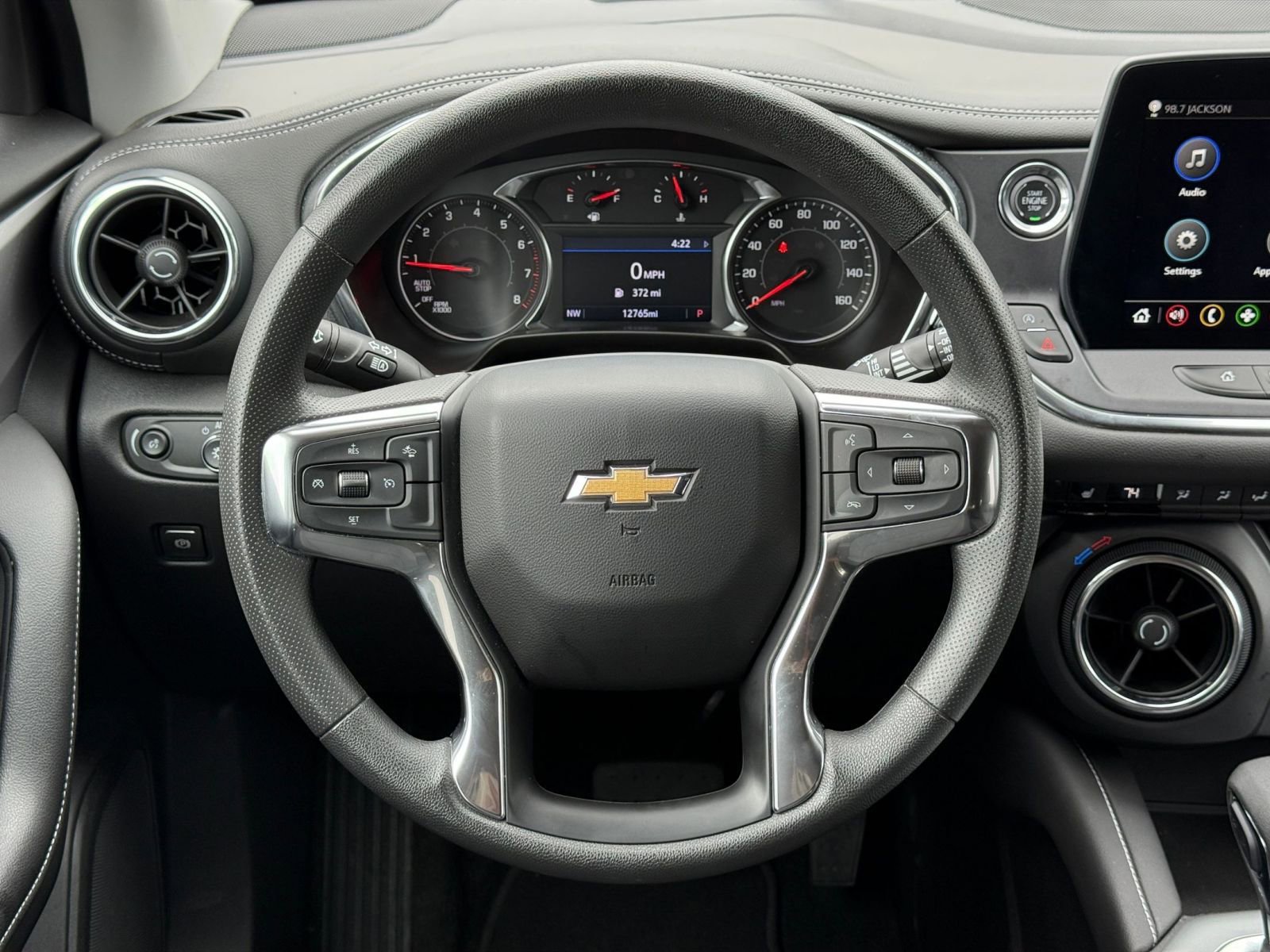 Used 2025 Chevrolet Blazer LT FWD image 28