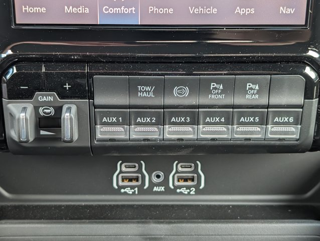 New 2026 RAM 3500 Big Horn AWD/4WD image 20