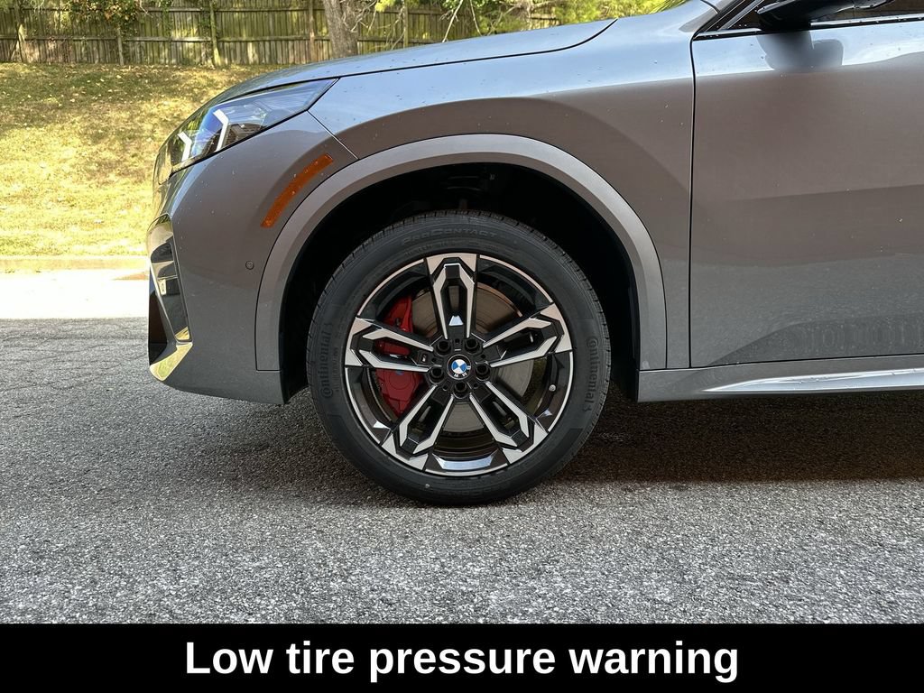 Used 2026 BMW X2 xDrive28i AWD/4WD image 14