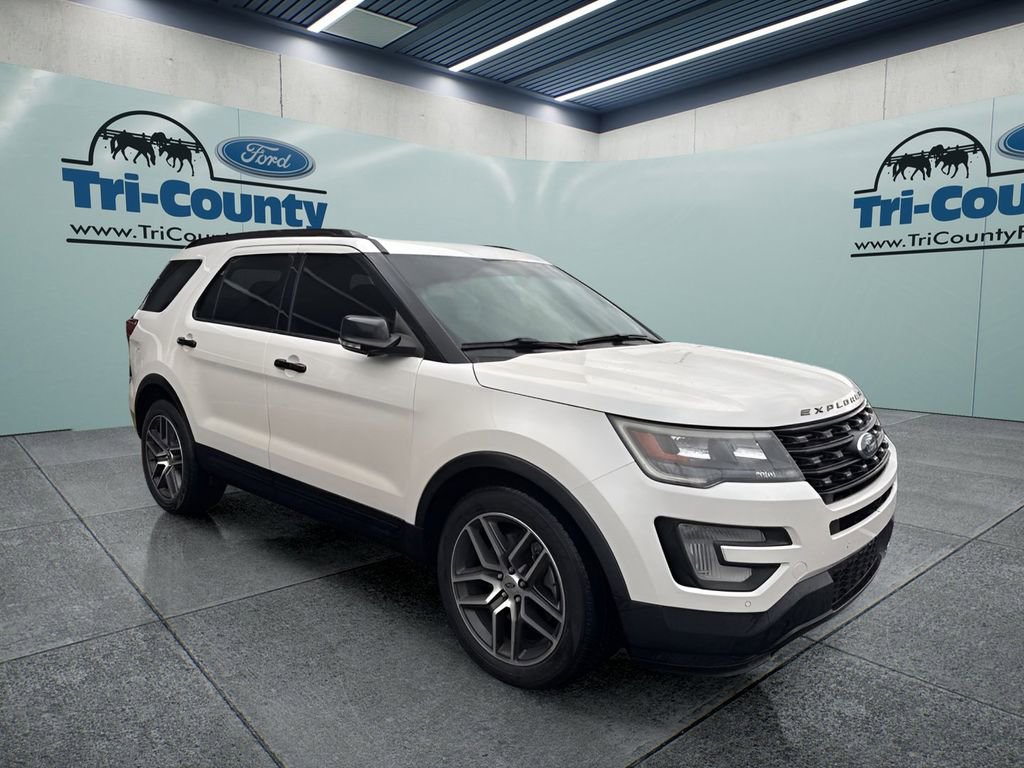 Used 2017 Ford Explorer Sport w/ Equipment Group 401A AWD/4WD image 1