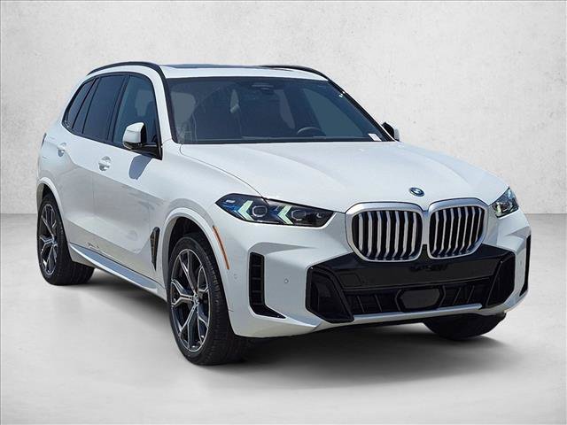 New 2026 BMW X5 xDrive50e w/ M Sport Package AWD/4WD image 6