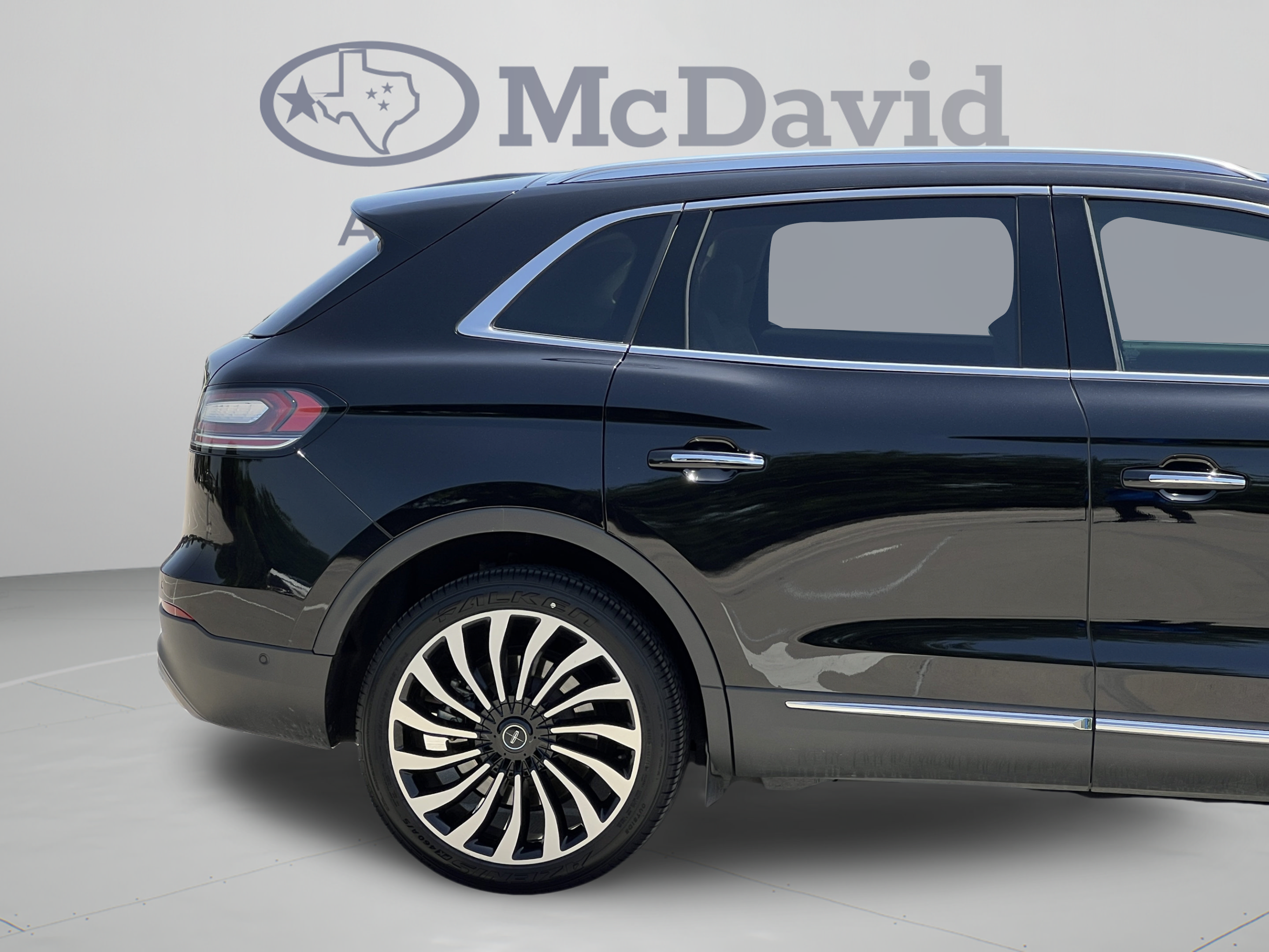 Used 2020 Lincoln Nautilus Black Label w/ Class II Trailer Tow Package AWD/4WD image 35
