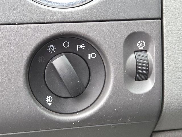 Used 2006 Ford F150 XLT image 8