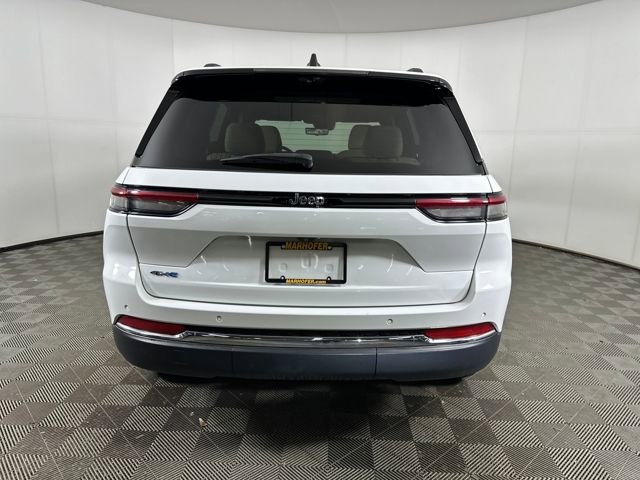 Used 2022 Jeep Grand Cherokee Limited 4xe w/ Luxury Tech Group II image 4