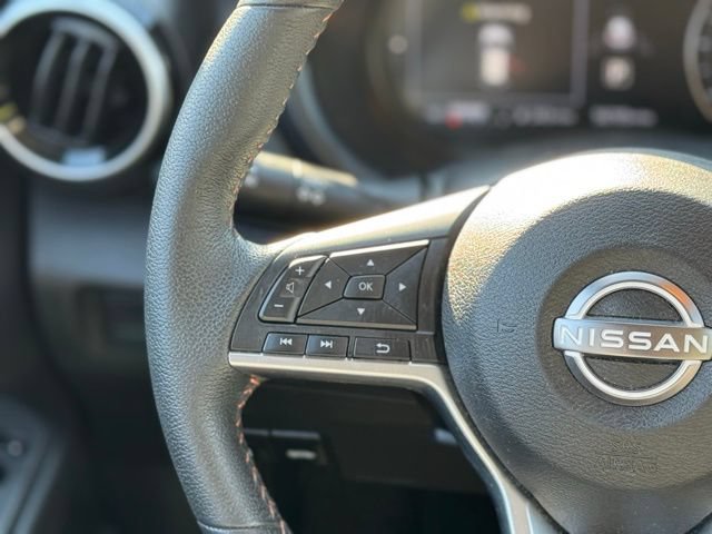 Used 2023 Nissan Kicks SR w/ SR Premium Package FWD image 23