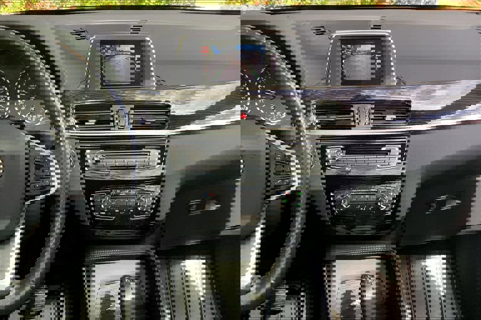 Used 2017 BMW X1 xDrive28i image 6