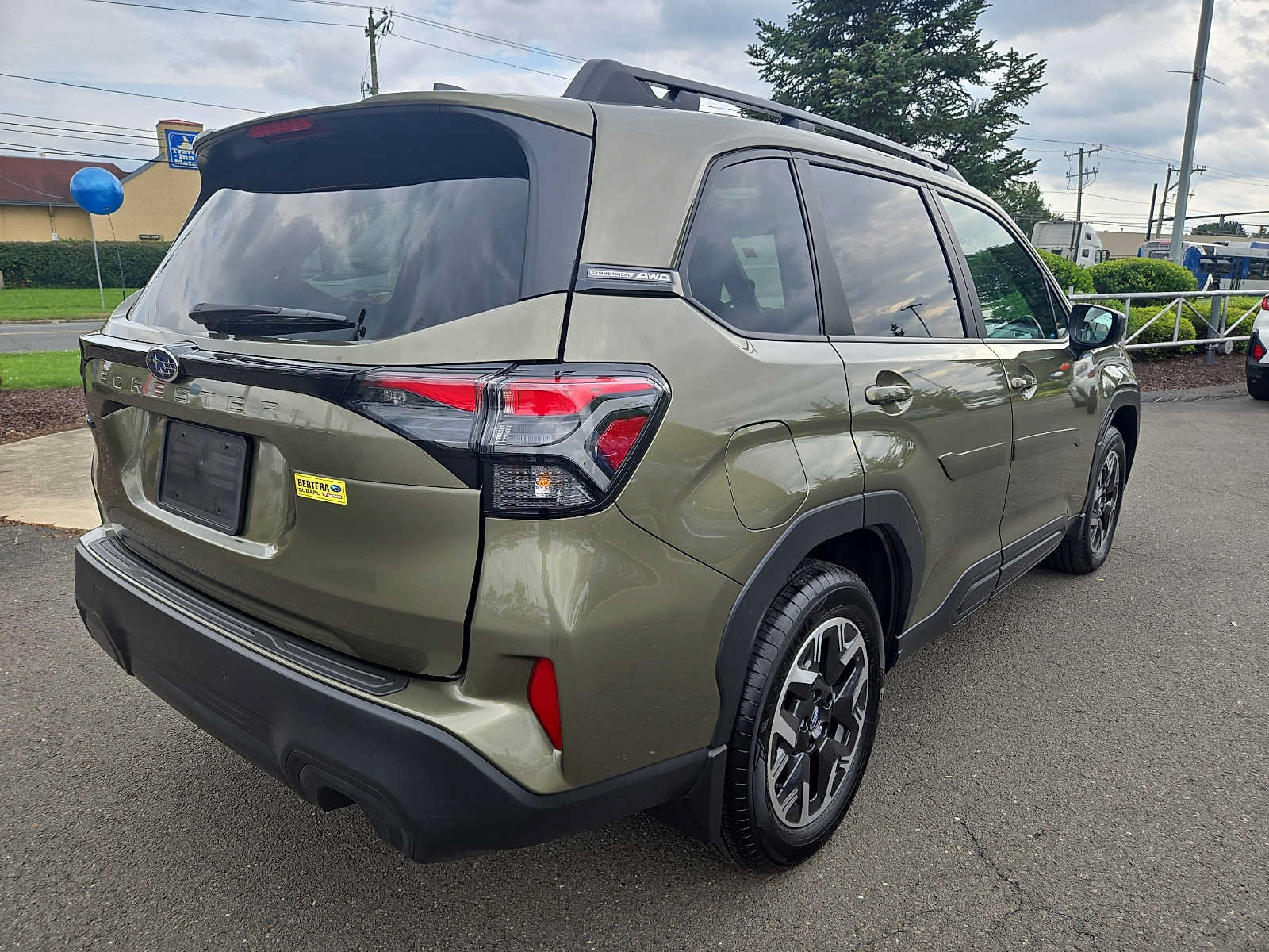 Used 2026 Subaru Forester Premium AWD/4WD image 6