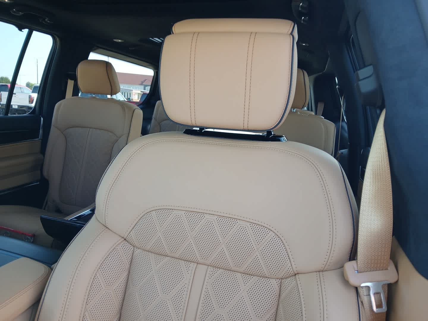 New 2026 Jeep Grand Wagoneer Summit AWD/4WD image 19