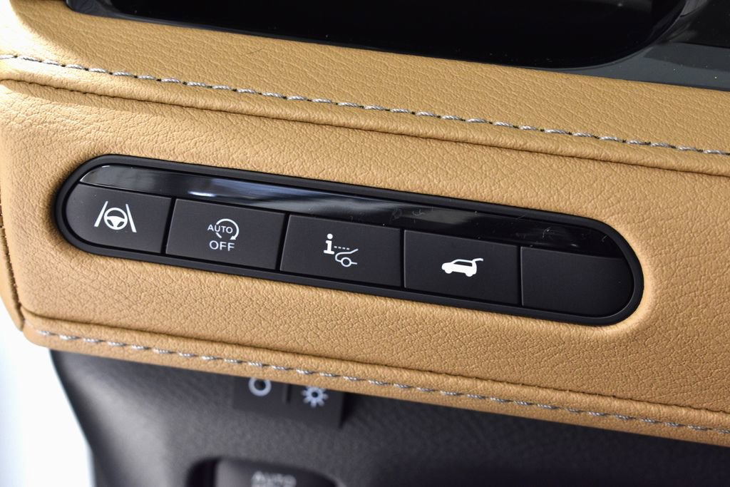 New 2026 INFINITI QX80 Luxe image 19