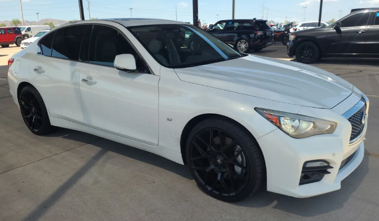 Used 2015 INFINITI Q50 AWD w/ Technology Package